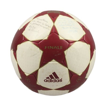 AC Milan - Celtic FC. Pallone uffficiale utilizzato durante la Champions League