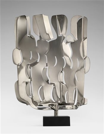 Pietro Consagra "Girevole" (1976)
multiplo in argento
con base cm 42,5x29,5
Firm