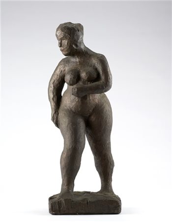 CHRISTOPH VOLL "Figura femminile /Frauenakt" 1923
bronzo
h cm 45
Firmato, datato