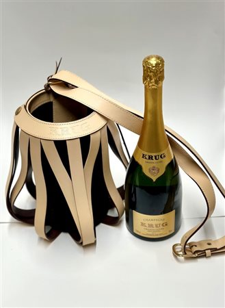  
Krug Grande Cuvée e Tracolla Porta Bottiglia 
Francia-Champagne 0,75