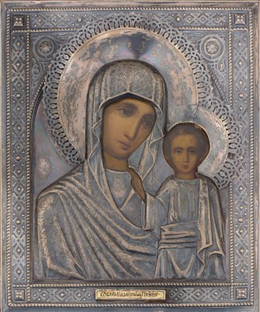  
Icona Madonna con Bambino  Manifattura russa, XIX secolo
olio su tavola 26,5 x 22 cm