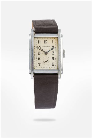 LONGINES<BR>Mod. "Tank", anno 1933