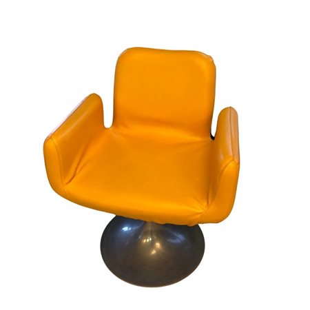 Poltroncina Dimensiona. Designer Mario Viezzoli per Longato Arredamenti, 1978. 