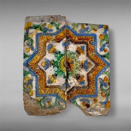 Pair of Cuenca tiles