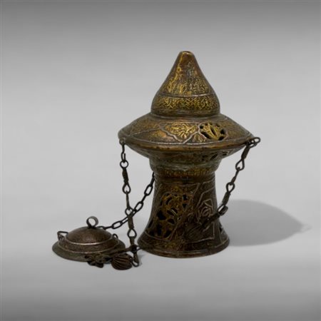 Cairoware brass lamp piece