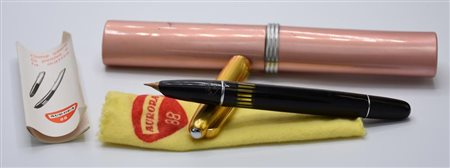 Aurora AURORA 88 FOUNTAIN PEN DESCRIPTION: Aurora 88 fountain pen presented...