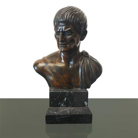 Busto di bronzo di nobile romano, 20° secolo