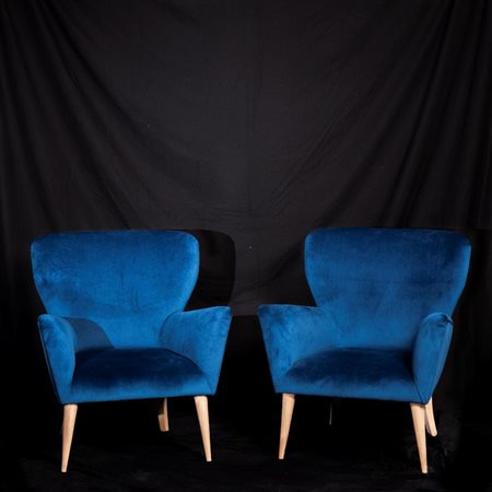 Coppia di poltroncine blu, Anni '60 Piedi in legno d'acero. Altezza...