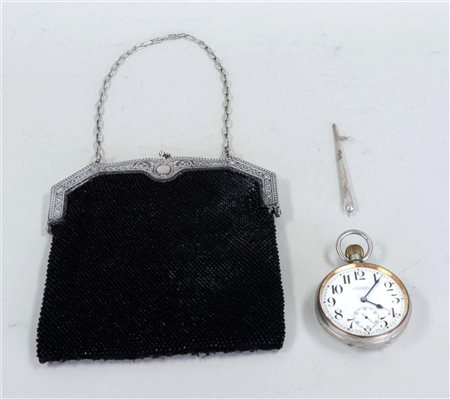 A lot consisting of a silver clasp bag, a ditto holder, and a coachman's watch