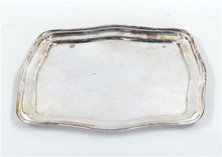 A silver plated tray, Wiskeman, Belgium, first half of the 20th century. 33 x...