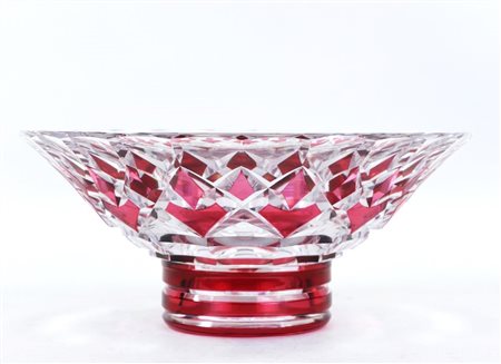 A cranbarry Val St. Lambert cut crystal bowl, marked on the underside.Diam.:...