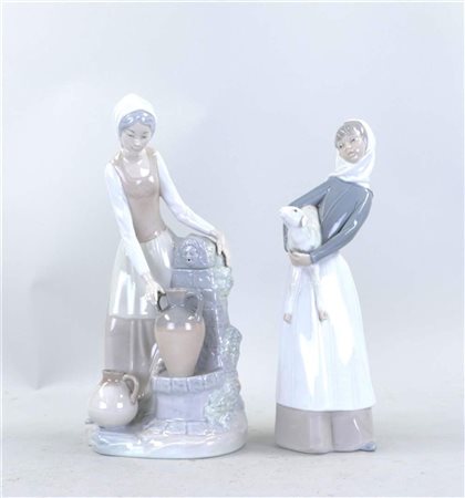 A lot consisting of (2) Lladro figurines of peasant women. Marked on the...