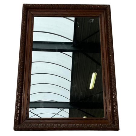 Large mirror with oak wooden frame.110 x 65 cm.