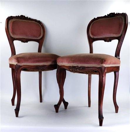 A lot consisting of two ladies' chairs, ca. 1920.