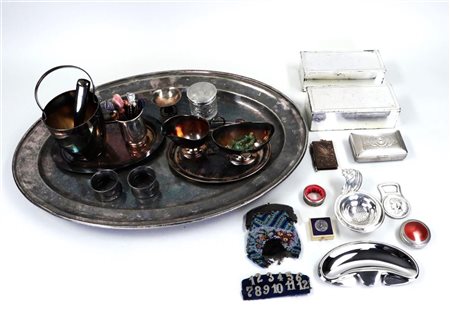 A lot of various silver-plated and silver items including a purse, cream set...