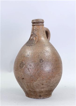 An 18th century stoneware beard jar.27 x 18 cm.