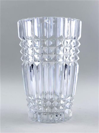 A very large crystal Val Saint Lambert vase. Belgium, 20th century.35 x 23 cm.