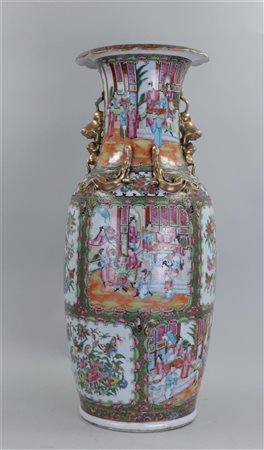 A very large famile rose Cantonese vase with decoration of various figures....