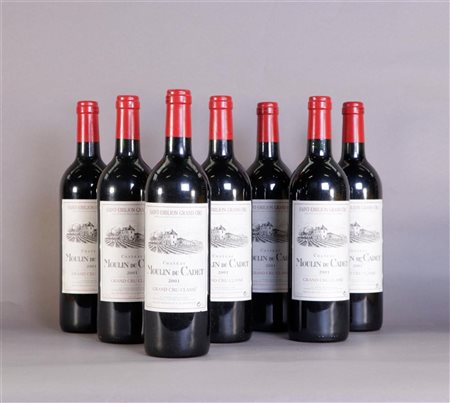 8x 0.75 liter Château Moulin du Cadet Frand cru classé 2001.