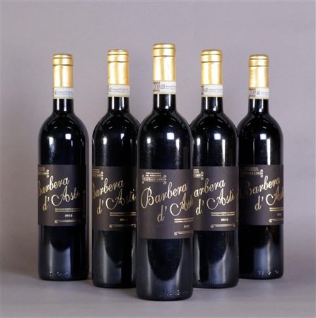 6x 0.75 liter Fratelli Levis Barbera d'Alba 2012.