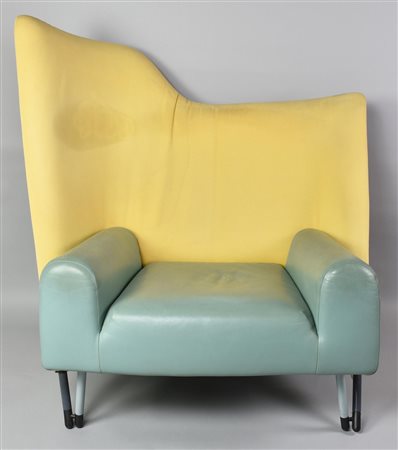 Paolo Deganello TORSO ARMCHAIR PER CASSINA , 1982 poltrona in pelle e tessuto...