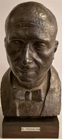 Enzo  Pasqualini (Bologna, 1916 - Bologna, 1998) 
Busto di uomo in marsina e cravatta con fiocco a fa. 
 