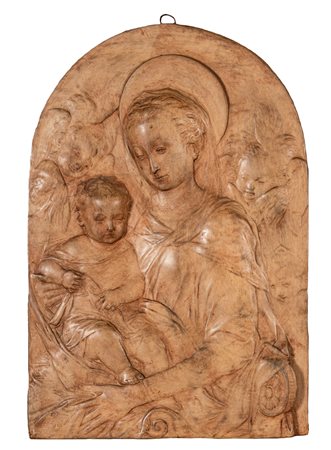 Scuola italiana del secolo XIX - Madonna con bambinoBassorilievo77 x 52,5 cm