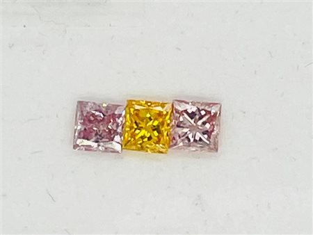 3 DIAMANTI 0,46 CT FANCY INTENSO ROSA – FANCY GIALLO VIVIDO - SI2 - HR20901-13