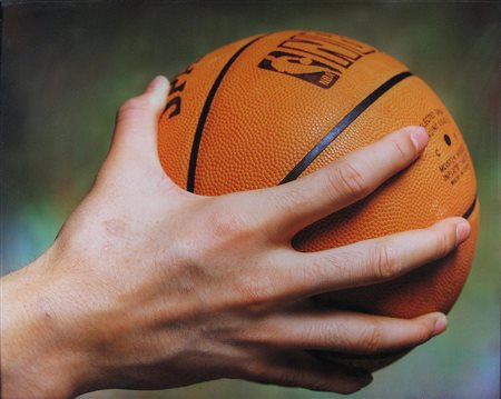 Andres Serrano (New York 1950) Hands : Yao Ming Cibachrome 83x100 cm...