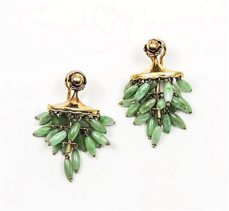 PAIO DI ORECCHINI IN ORO GIALLO E GIADEITE - GOLD AND JADE EARRINGS Anni...