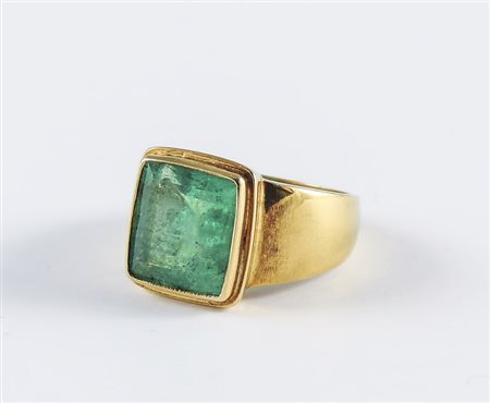 ANELLO IN ORO GIALLO E SMERALDO - GOLD AND EMERALD RING Anni Cinquanta - 50s...