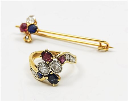 DEMI-PARURE IN ORO GIALLO, ZAFFIRI, RUBINI, DIAMANTI - GOLD, SAPPHIRE, RUBY...