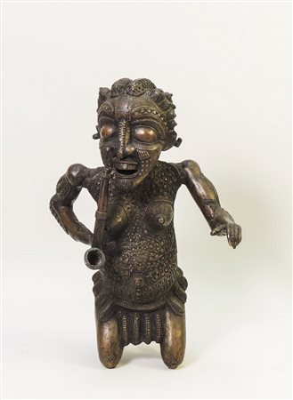 FIGURA TRIBALE - TRIBAL KNEELING scultura in bronzo - bronze sculpture h cm 54