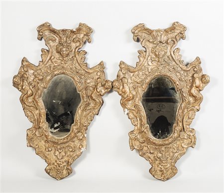 COPPIA DI SPECCHIERE IN LEGNO E PASTIGLIA DORATA - PAIR OF GILTWOOD AND...