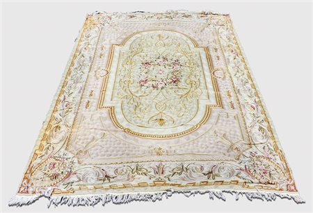 TAPPETO INDIANO - INDIAN EMBROIDERED RUG ricamato con motivi floreali cm 216x300