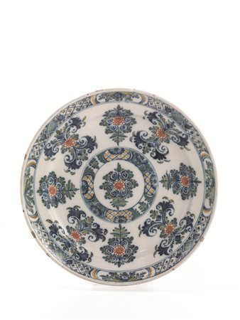 PIATTO, LODI, GIORGIO GIACINTO ROSSETTI, 1729-1736in maiolica dipinta in...