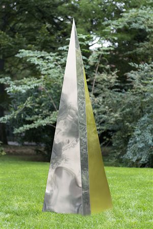 Gianfranco Pardi (Milano 1933 - 2012) - "Piramide" 1977 scultura in acciaio e...