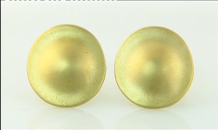 POMELLATO COPPIA DI ORECCHINI DI POMELLATO. In oro giallo 18 kt a clip,...