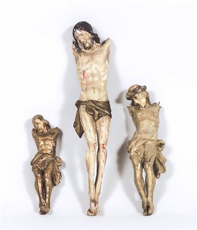 TRE ANTICHE FIGURE DI CRISTO IN LEGNO difetti e mancanze h cm 36, h cm 25, h...