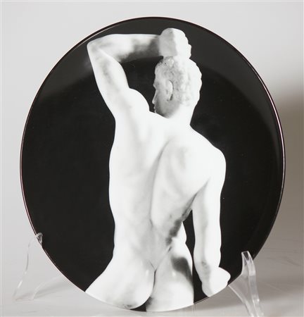 MAPPLETHORPE ROBERT (1946 - 1989) D'apres. Wrestler. 1989. Ceramica. Cm 22,00...