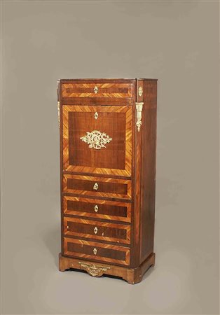 Secretaire in palissandro filettato in bois de rose con applicazioni in...