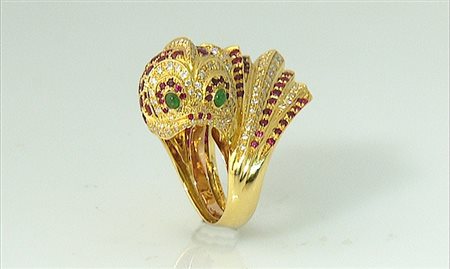 ANELLO ANELLO. In oro giallo 18 kt internamente foderato, montatura...