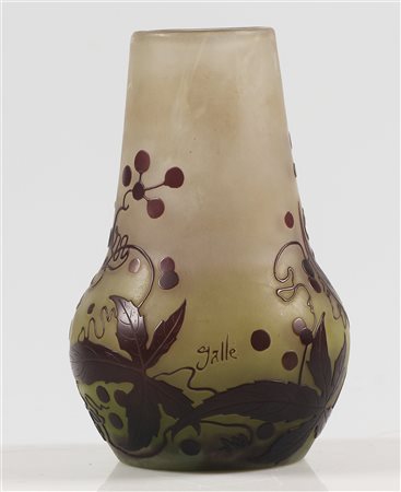 GALLE' EMILE (1846 - 1904) Vaso in vetro doppio troncoconico. 1915. Vetro. Cm...