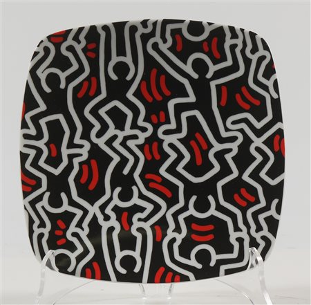 HARING KEITH (1958 - 1990) D'apres. Piatto. Porcellana. Cm 20,00 x 20,00. Art...