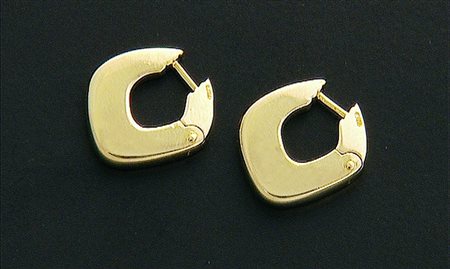 POMELLATO COPPIA DI ORECCHINI DI POMELLATO. In oro giallo 18 kt perno e clip,...