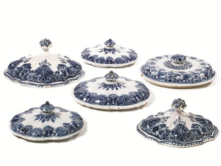 ASSORTIMENTO DI SEI COPERCHI, DELFT FAENZA E BASSANO, METÀ DEL SECOLO XVIII...