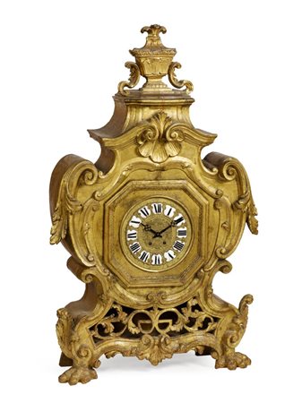 GRANDE OROLOGIO, VENETO, FINE SECOLO XVIIIin legno intagliato e dorato,...