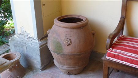 ORCIO TOSCANO DA OLIO IN TERRACOTTA Manifattura dell'Impruneta, prima metà...