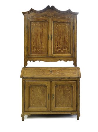 MOBILE DEL XVIII SECOLO CREDENZA CON SOPRALZO INTARSIATA, PIEMONTE, XVIII...