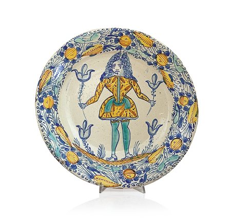 LATERZA GRANDE PIATTO IN MAIOLICA, LATERZA, FINE XVII SECOLO, decoro...